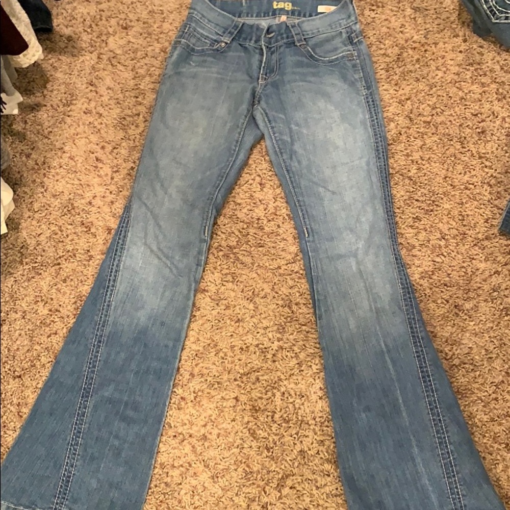 Tag jeans